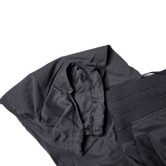 Lululemon dance studio pants unlined black 32" adjustable ankle cargo pants - Picture 3 of 5